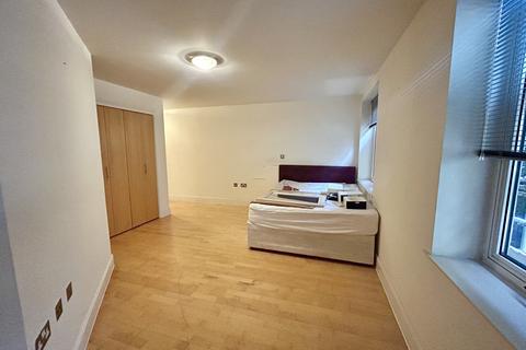undefined, Flat 4 St. Nicholas Court, Ipswich, Suffolk IP1 1TG