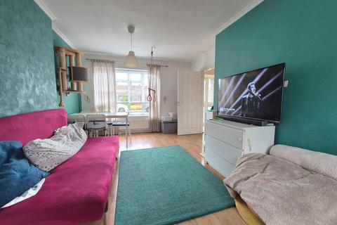 undefined, Worcester Road, Uxbridge