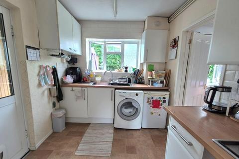 undefined, Worcester Road, Uxbridge