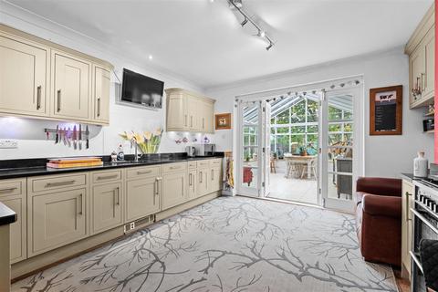 4 bedroom semi-detached house for sale, Warwick Place, Leamington Spa