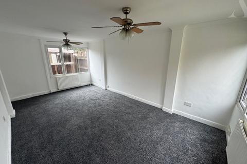 3 bedroom terraced house for sale, Bromford Drive, Birmingham, West Midlands