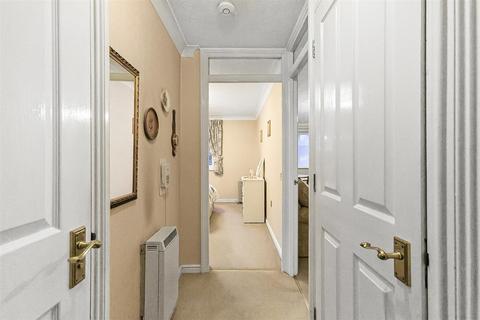 undefined, Albert Road, Buckhurst Hill