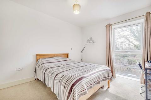 undefined, Coombe Lane, London SW20