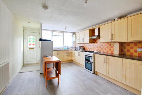 undefined, Heritage Close, Uxbridge UB8