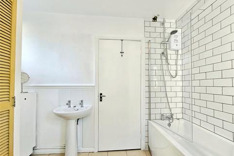 2 bedroom apartment for sale, Birkbeck Road, Beckenham