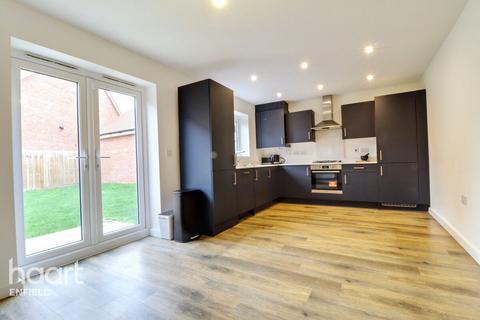 undefined, Silver Birch Close, Waltham Cross