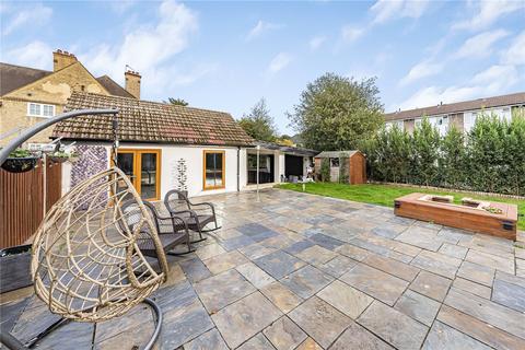 undefined, Thornbury Road, Isleworth