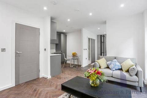 undefined, , London, EC3N