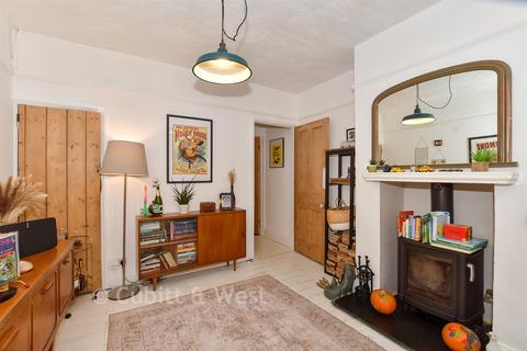 undefined, New North Road, Reigate RH2
