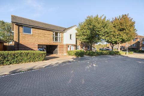 undefined, Cornwall Grove, Bletchley, Milton Keynes, MK3