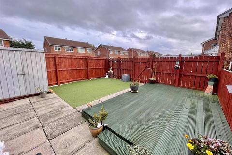 3 bedroom semi-detached house for sale, Sutcliffe Court, Darlington