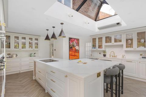5 bedroom detached house for sale, Rothesay Road, Dorchester