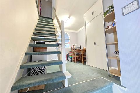 3 bedroom terraced house for sale, Well Street, Torrington, Devon