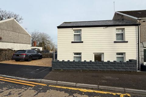 3 bedroom detached house to rent, Glebe Road, Loughor SA4