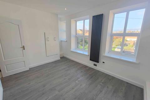 1 bedroom terraced house for sale, Wakefield Road, Brighouse HD6