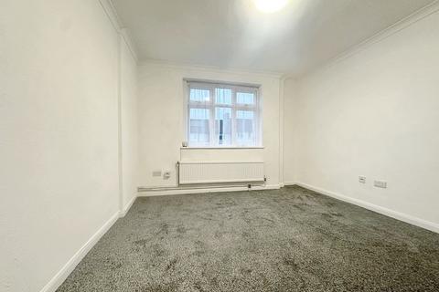 undefined, Montrose Avenue, Edgware, HA8