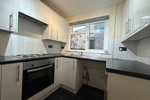 2 bedroom terraced house to rent, Chapel Street, Brynmawr, Ebbw Vale