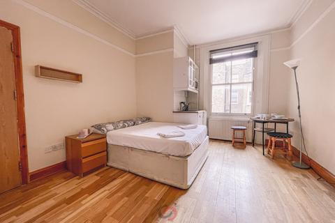 Studio to rent, Linden Gardens, Notting Hill Gate, London, London  W2