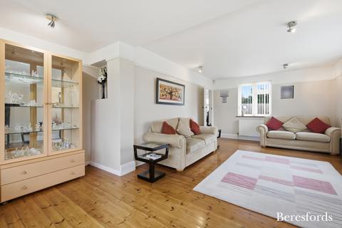 6 bedroom detached house for sale, Beaumont Road, Great Oakley, CO12