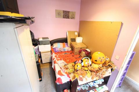 2 bedroom terraced house for sale, Medley Street , Cronkeyshaw, Rochdale