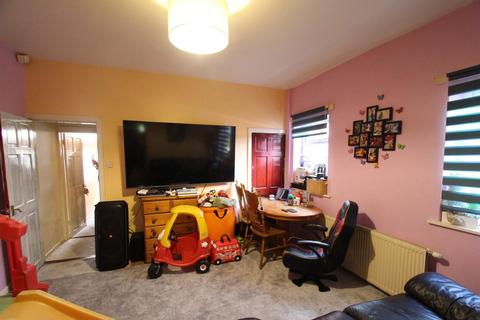 2 bedroom terraced house for sale, Medley Street , Cronkeyshaw, Rochdale