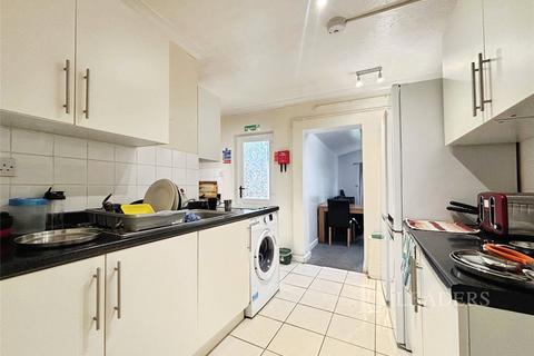 5 bedroom terraced house to rent, Gipsy Close, NR5