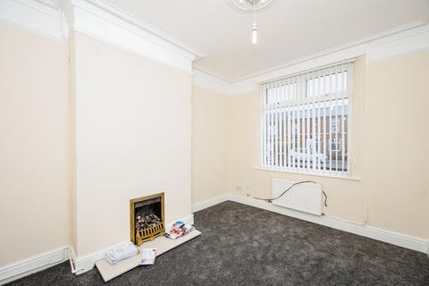 2 bedroom terraced house to rent, Bolton Road, Ashton-in-Makerfield, WN4
