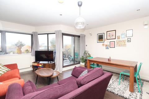 2 bedroom flat for sale, Seymour Grove, Manchester, M16