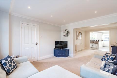 3 bedroom semi-detached house for sale, Ardleigh Green Road, Hornchurch, RM11
