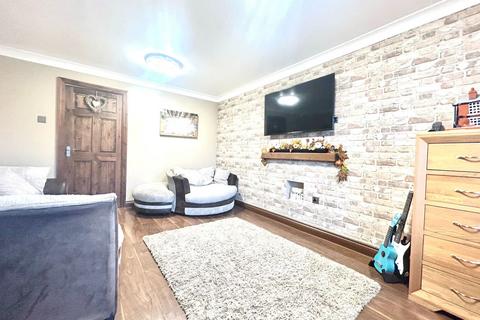 undefined, Belvoir Close, Dudley DY1