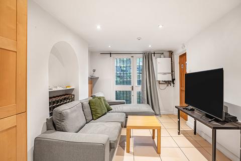 2 bedroom apartment for sale, Barnsbury Park, London, N1