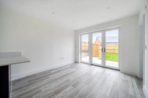 4 bedroom semi-detached house for sale, Monarchs Mead, Andover Road, Winchester, Hampshire, SO22