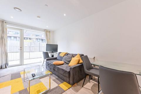 Flat 9, 28a Thomas Road, London, E14 7UT