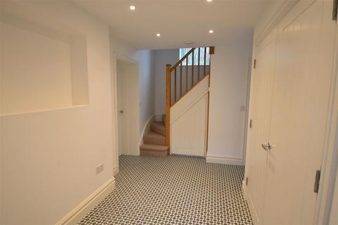 3 bedroom detached house to rent, Forge Cottage, Fonmon, Barry, CF62 3BJ