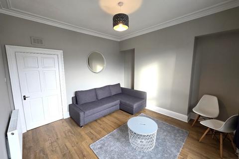 2 bedroom flat to rent, Great Western Road, City Centre, Aberdeen, AB10