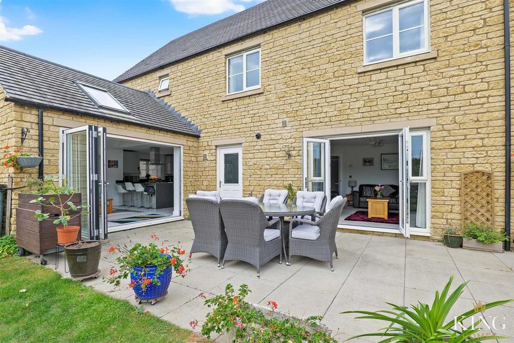 King Homes-34.jpg