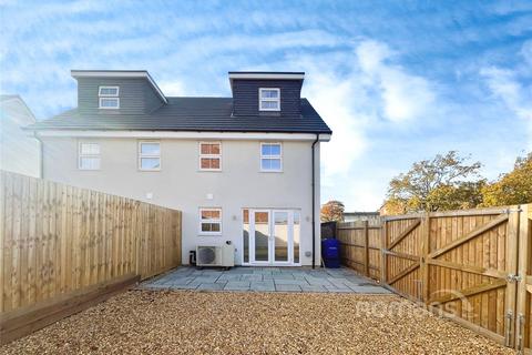 3 bedroom semi-detached house for sale, Osborne Road, Farnborough