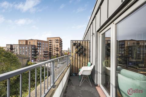 2 bedroom apartment for sale, Bridge Mews, Dalston Lane, London