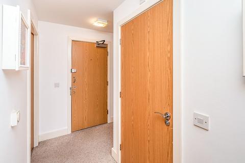 2 bedroom flat to rent, Corbel Way, Manchester M30
