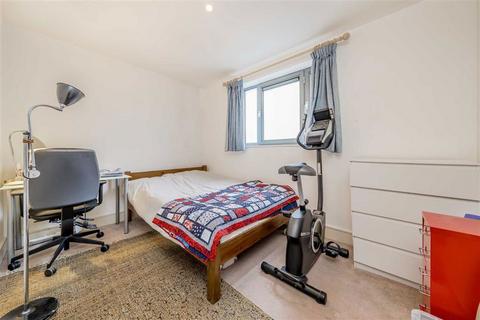 2 bedroom flat for sale, Bell Yard Mews, London SE1