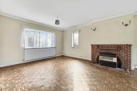 3 bedroom bungalow for sale, Brightlingsea Road, Thorrington, Colchester, CO7