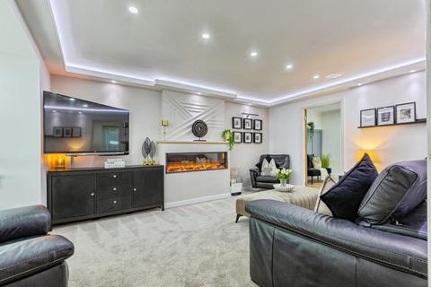 4 bedroom detached house for sale, Whitebridge Drive, Darlington DL1