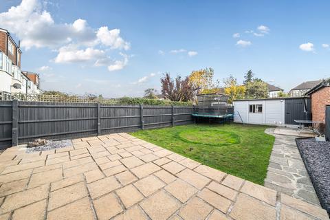 undefined, Cardinal Avenue, Morden SM4