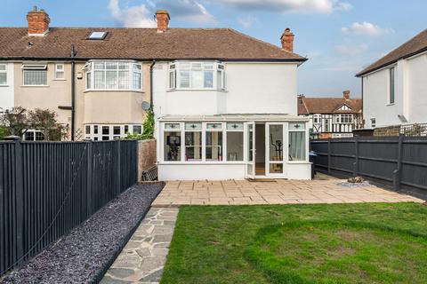 3 bedroom end of terrace house for sale, Cardinal Avenue, Morden SM4