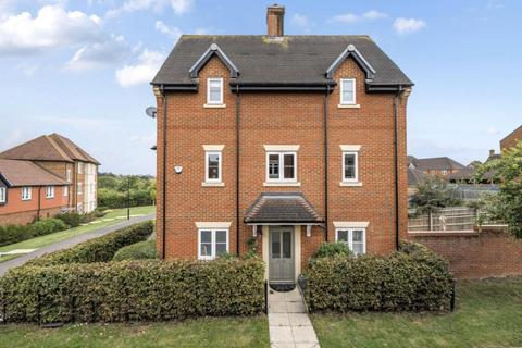 4 bedroom semi-detached house for sale, Charlock Place, Warfield, Bracknell, Berkshire, RG42