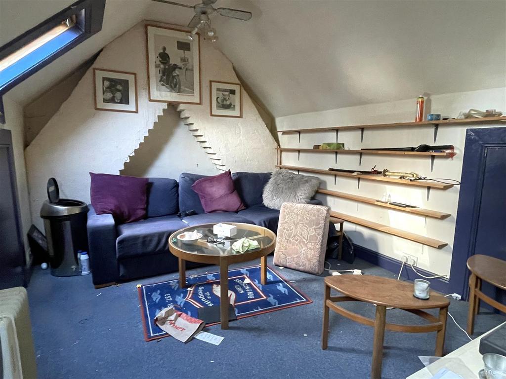 Loft.jpeg