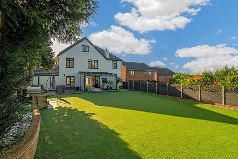 5 bedroom detached house for sale, Hillfield Road, Hemel Hempstead HP2