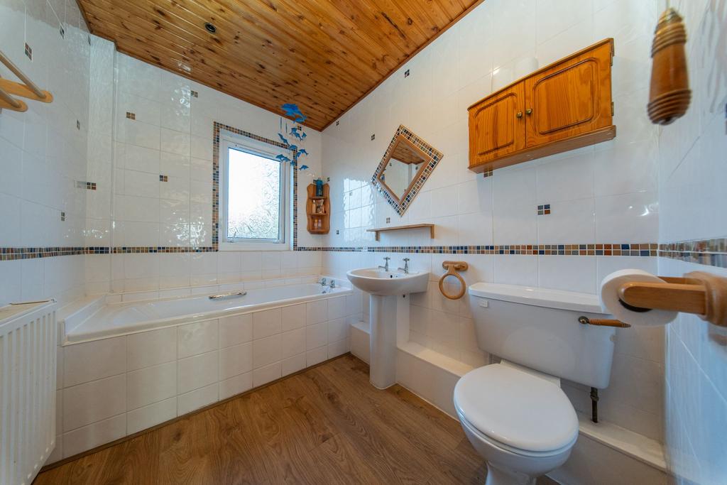 Ground Floor Bathroom