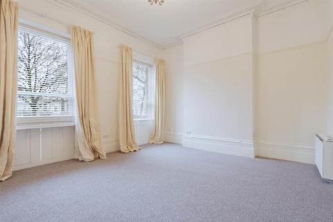 1 bedroom flat to rent, Montpellier GL50 3AY
