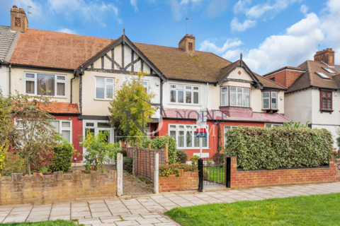undefined, Isleworth, TW7